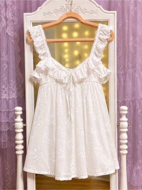 ✨Sugar Thrillz Coquette Cottagecore White Embroidered Dress Medium NWT✨